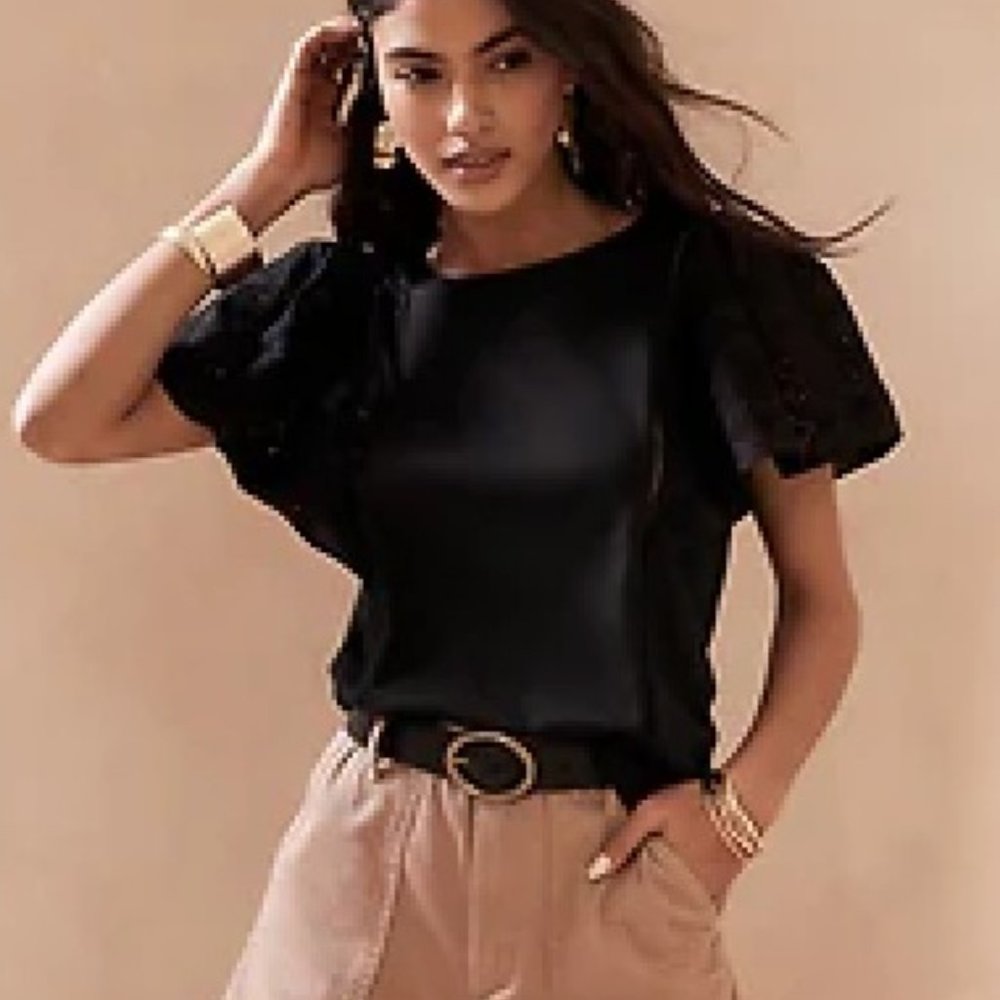 NWT Banana Republic Knit Eyelet Top black